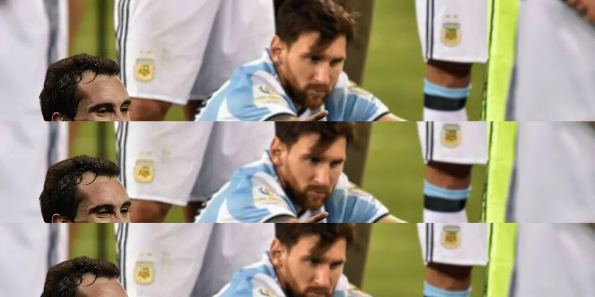 Diego Godin acompaño a su manera a Lionel Messi en un momento más que delicado