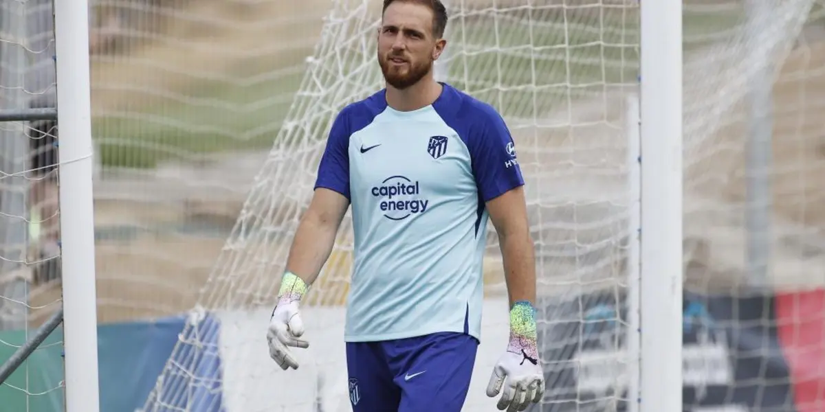 El arquero esloveno, quien volvió al once inicial tras su salida en San Mamés, tuvo una buena tarea en el Benito Villamarín de Sevilla