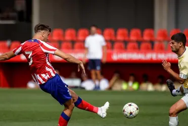 El canterano Adrián Niño, quien marcó goles en todos los partidos de la Youth League también convirtió en su debut con la Selección Sub-19