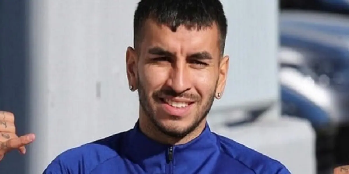 El delantero habló con la prensa antes de viajar a Catar para encontrarse con sus compañeros y dijo que Argentina es candidato