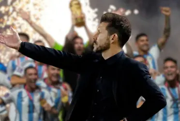 El entrenador argentino espera sumar un compatriota más para el plantel.