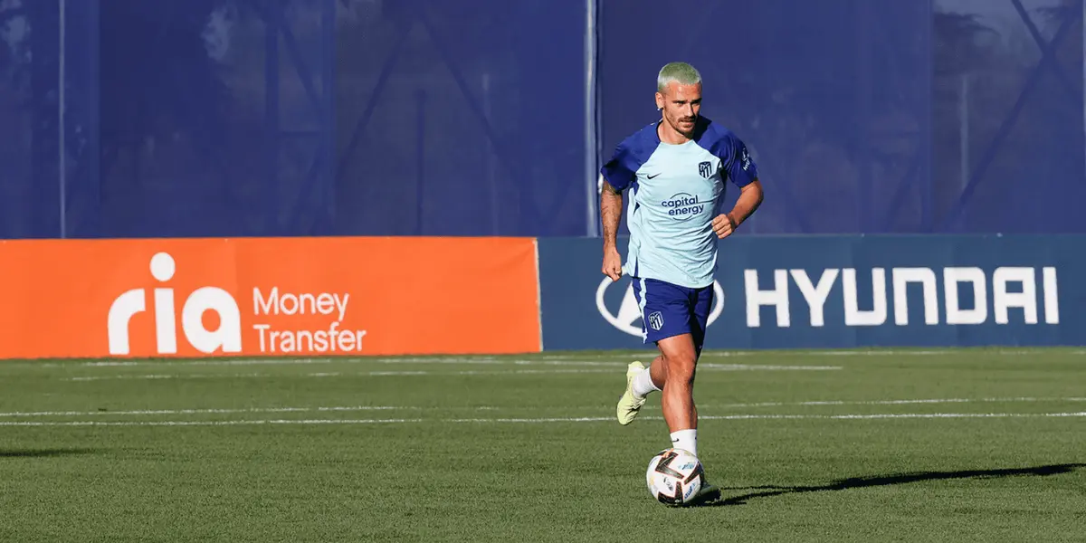 El francés se ve obligado a saltar desde el banquillo por decisiones extra futbolísticas