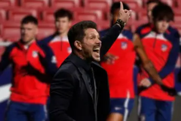 El timonel argentino le busca una pronta salida de la institución en el invierno.