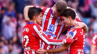 Julián Álvarez y Alexander Sørloth (Foto: EP)
