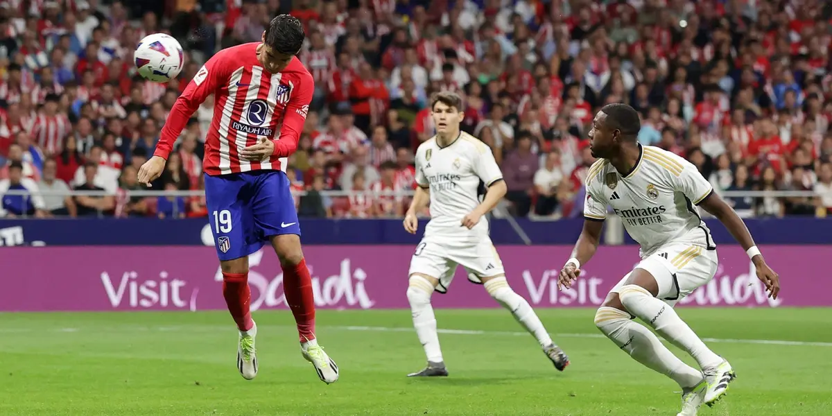 Morata remata un centro ante la mirada de Alaba y Fran García. Imagen: Goal.com