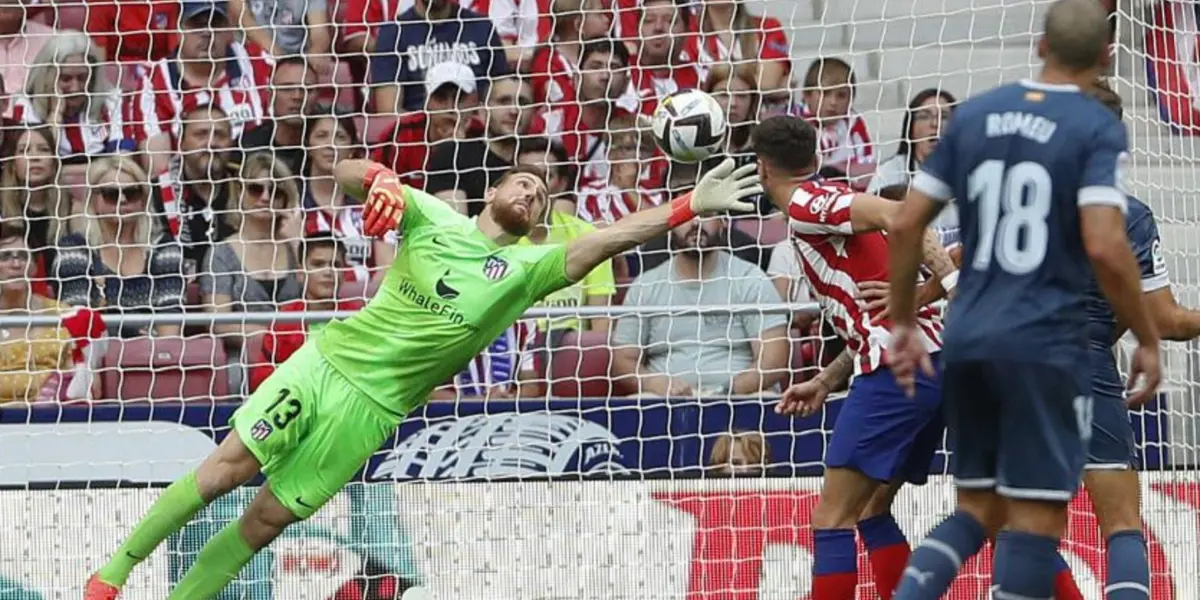 Rodrigo Riquelme, jugador del Girona, elogió la actuación del portero esloveno en la victoria configurada del equipo Colchonero