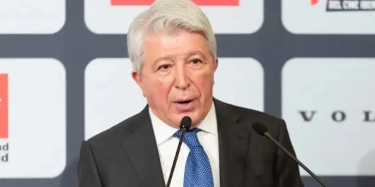 Un ídolo del Atlético Madrid ha sido homenajeado por un récord que alcanzó. Entérate, a continuación qué logró.